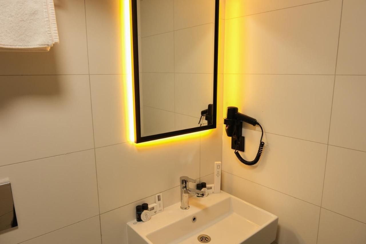 Plus Hotel & Private Transportation Istanbul Airport-By Loft Arnavutkoy Exterior photo